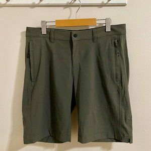 NEW WindRiver Water Repellent Shorts - Size 12